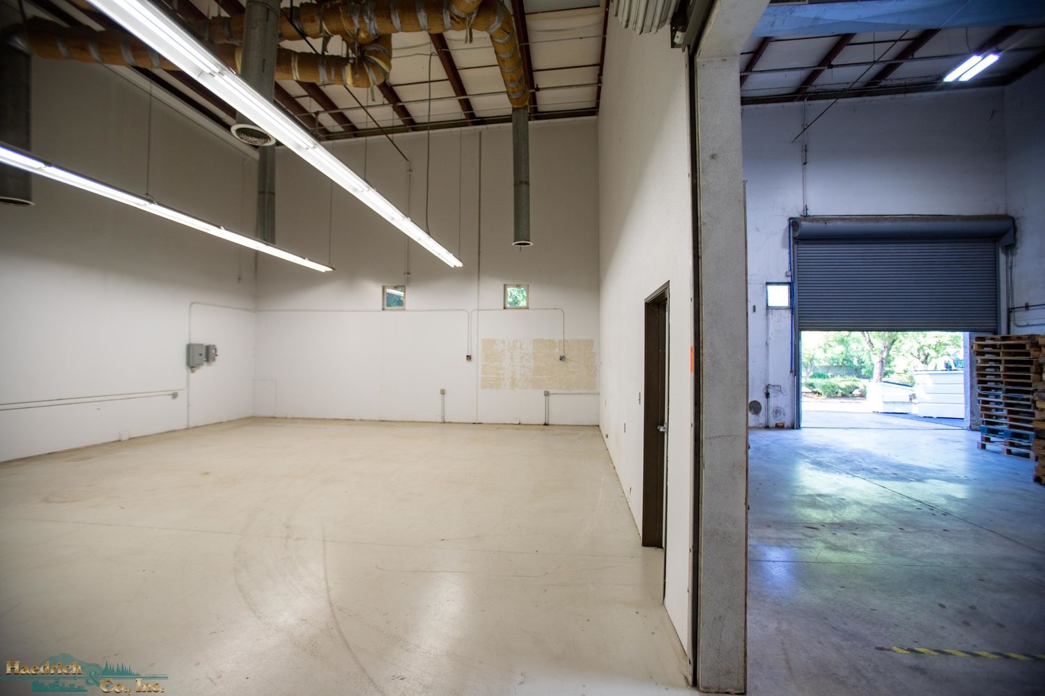 5800 Airport Road - Flex Space